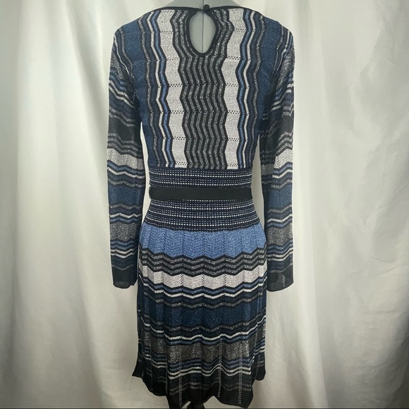 EUC Laundry Metallic Knit Dress Med - Picture 7 of 14